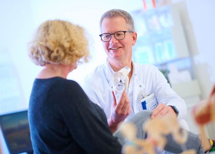 Patrick Klauke Unfallchirurgie/Orthopädie im MVZ am CKQ Patrick Klauke Unfallchirurgie/Orthopädie im MVZ am CKQ