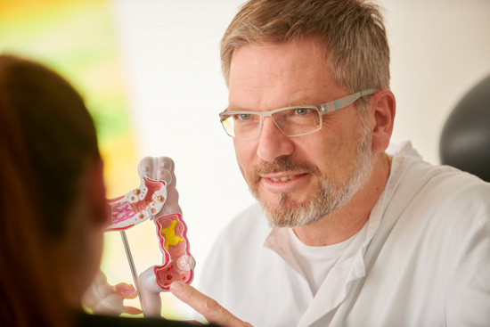 Dr. Christoph Reuter Dr. Christoph Reuter